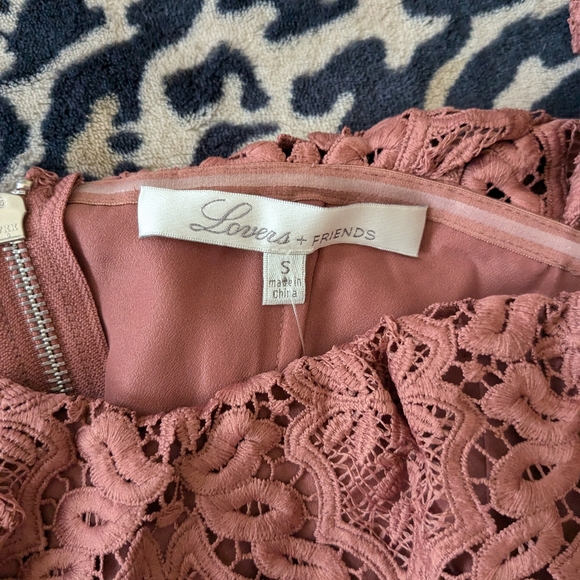 Lovers and Friends Lace Cropped top NWT Size S - Picture 3 of 6